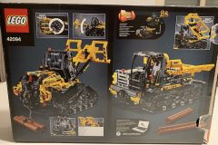 LEGO Technic 42094 Tracked Loader 2