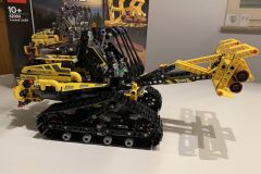 LEGO Technic 42094 Tracked Loader 8