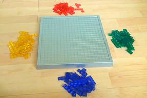 Blokus Strategiespiel Spielbrett und Spielsteine